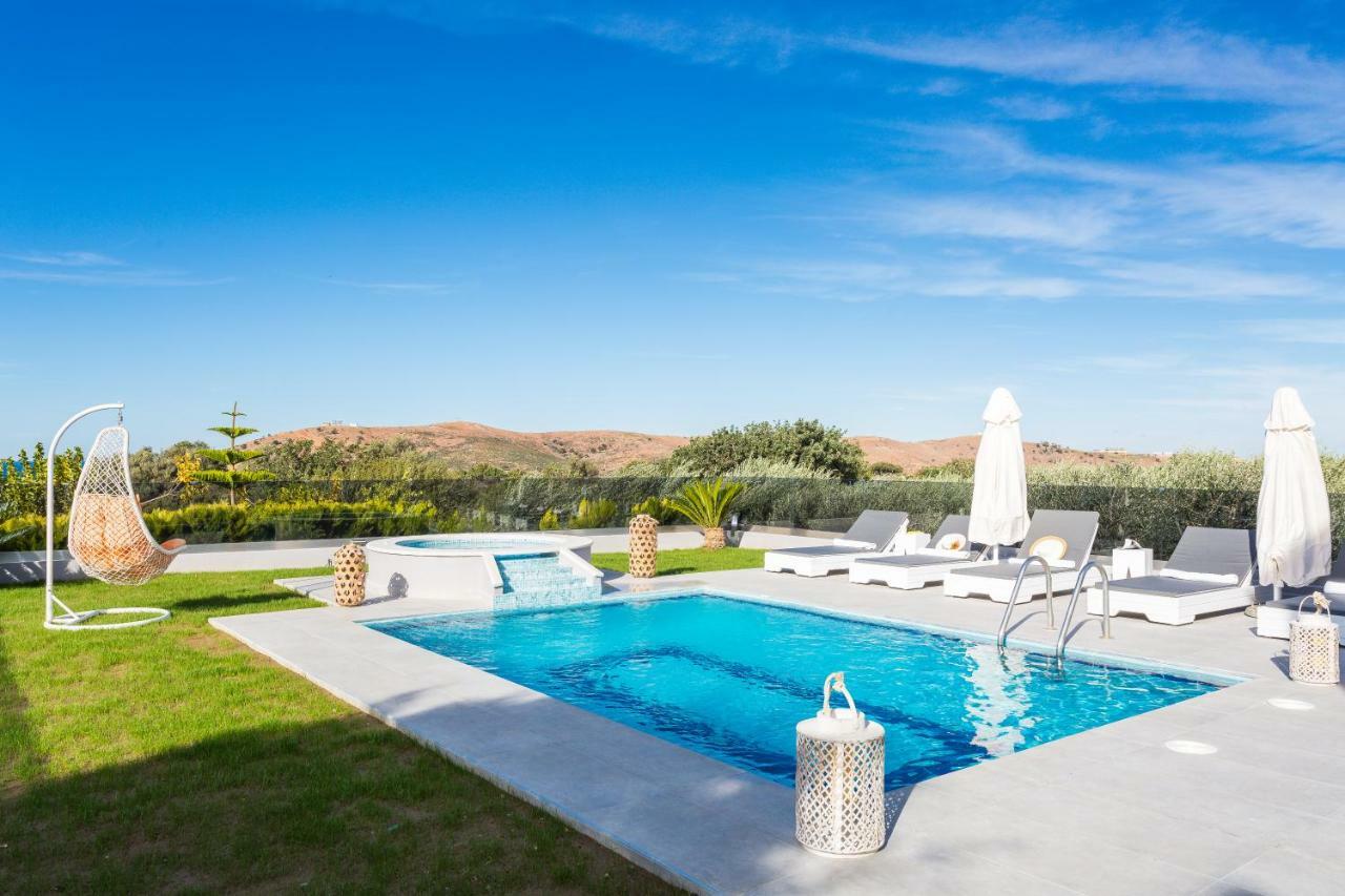 Evangelos Villas, Lavish Touch, By Thinkvilla Angeliana  Екстериор снимка